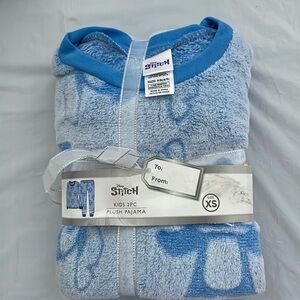 Disney Stitch Kids Plush Pajamas size XS(4/5) NWT